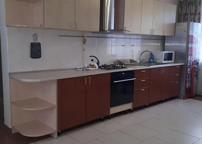 100 кв.м на шота руставелі Appartement *